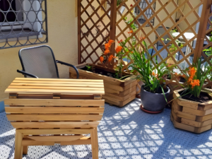 City Hideaways Ferienwohnung Bernstraße 2 Sitzbereich außen