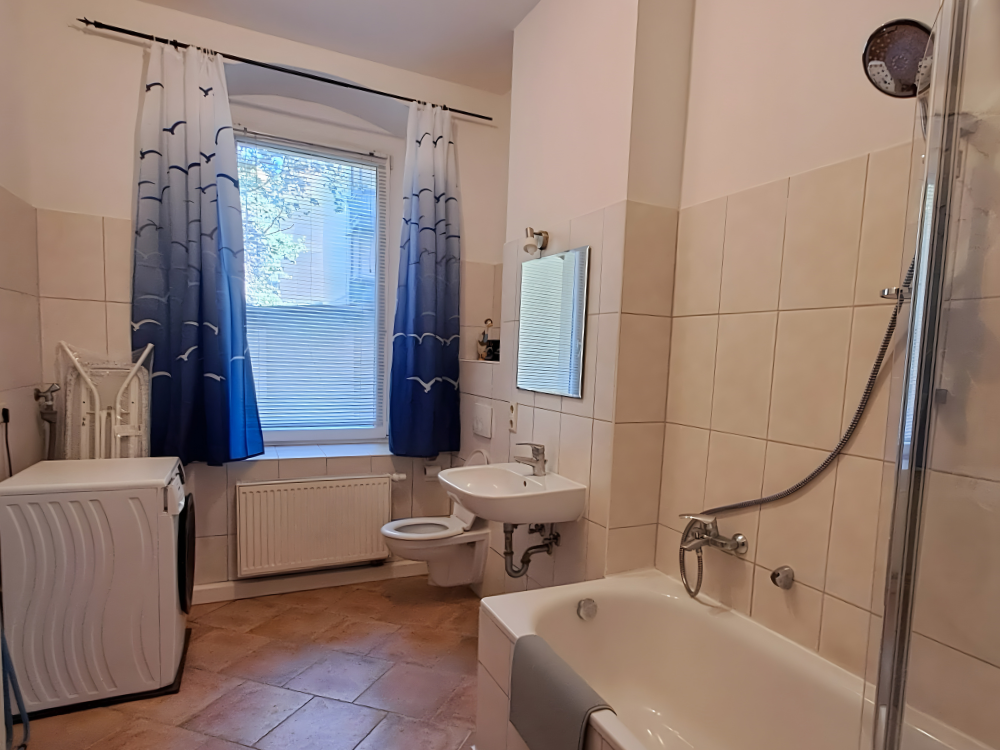 City Hideaways Ferienwohnung Mühle E1 Bad mit Tageslicht