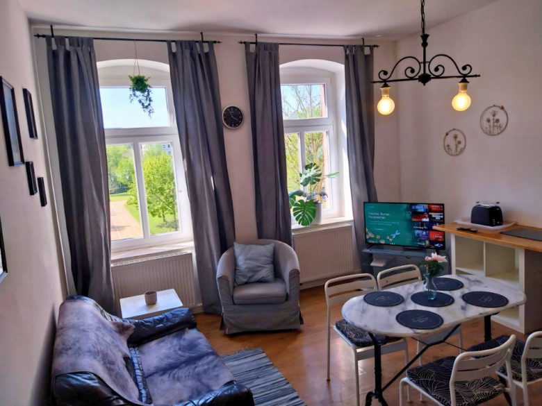 City Hideaways Ferienwohnung Mühle O2 viel Tageslicht