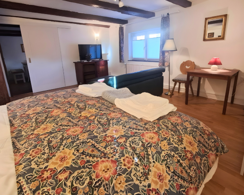City Hideaways Ferienwohnung Bernstraße 2 Schlafzimmer
